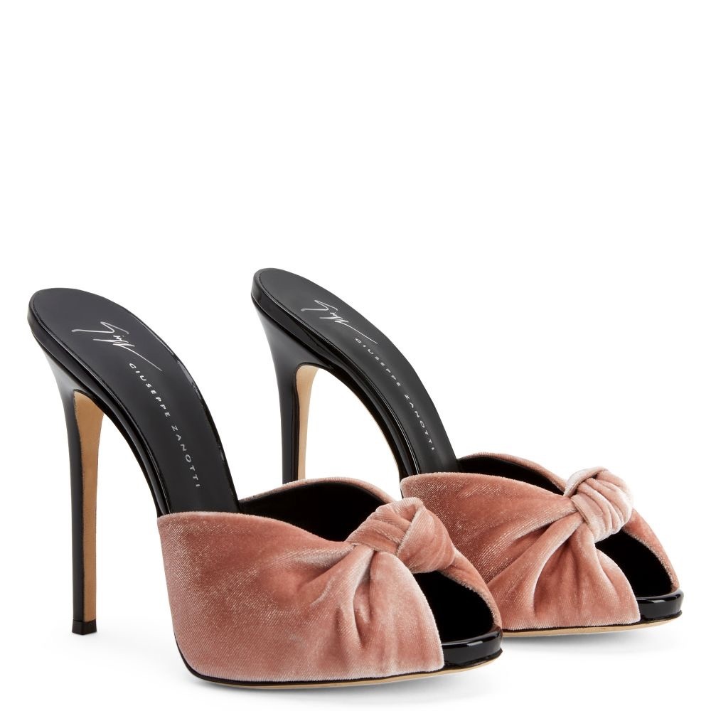 Giuseppe Zanotti Bridget Velvet Mule